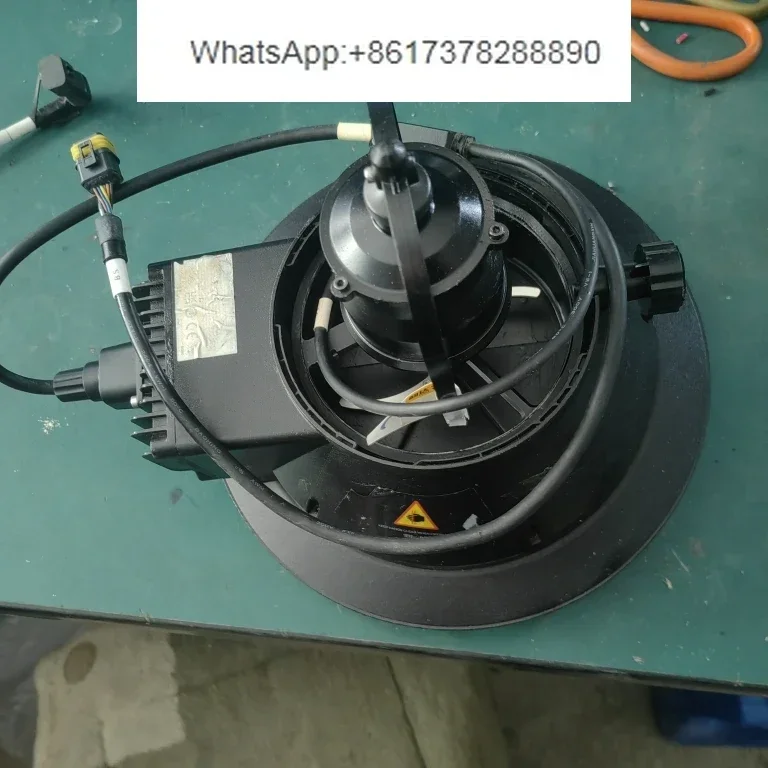 Suitable for T30 spreader seed fertilizer second-hand, not brand new, normal function
Suitable for T30 spreader seed fertilizer second-hand, not brand new, normal function