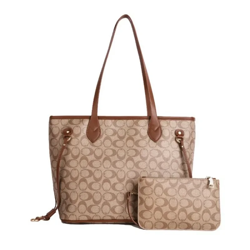 Graceful Buckled Diaper Bag Women's Bag One Shoulder Cinema Versatile Exquisite Stylish Glamorous Timeless Versatile Functional
Graceful Buckled Diaper Bag Women's Bag One Shoulder Cinema Versatile Exquisite Stylish Glamorous Timeless Versatile Functional