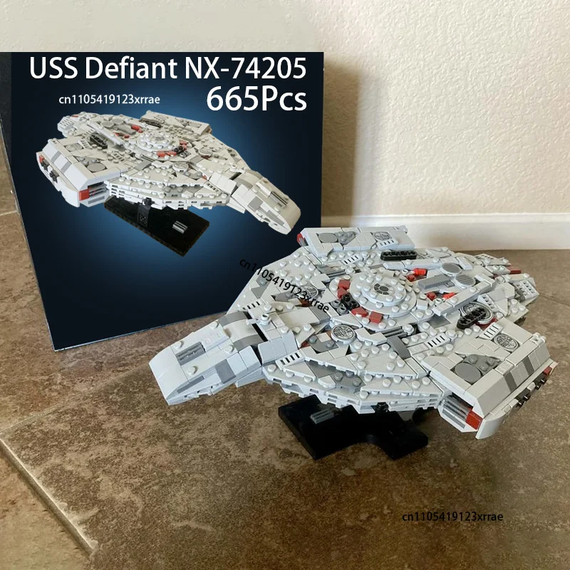 665Pcs NEW USS Defiant NX-74205 Midi-Scale Building Blocks DIY MOC Space Nine Spaceship Assembly Bricks Kids Christmas Toy Gift
665Pcs NEW USS Defiant NX-74205 Midi-Scale Building Blocks DIY MOC Space Nine Spaceship Assembly Bricks Kids Christmas Toy Gift