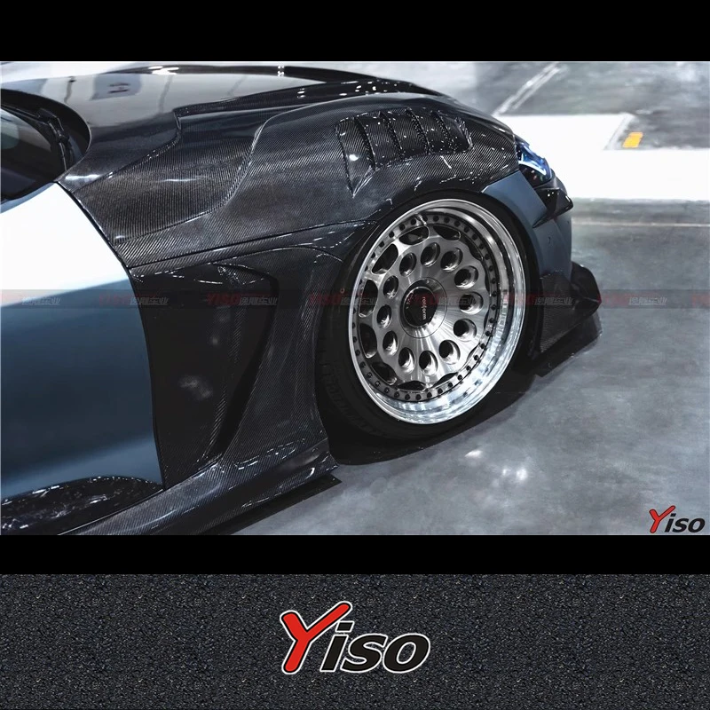 Suitable for SUPRA A90 Bull Devil Modified encirclement carbon fiber Aerodynamic kit SUPRA A90 YISO Front fender
Suitable for SUPRA A90 Bull Devil Modified encirclement carbon fiber Aerodynamic kit SUPRA A90 YISO Front fender