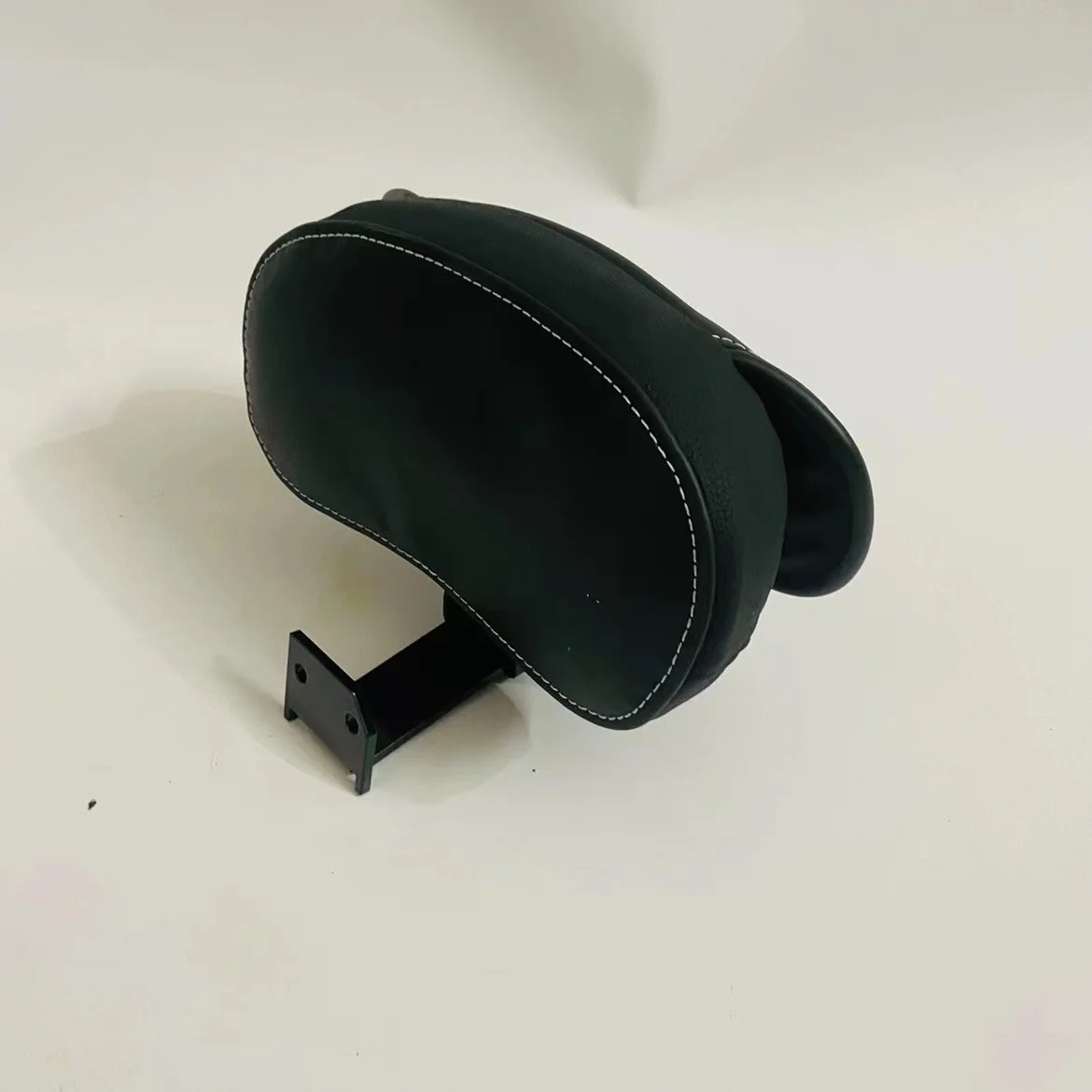 Motorcycle Rear Luggage Rack For BMW R18B TC Ranger Modified Backrest Bracket Driver Backrest Cushion
Motorcycle Rear Luggage Rack For BMW R18B TC Ranger Modified Backrest Bracket Driver Backrest Cushion