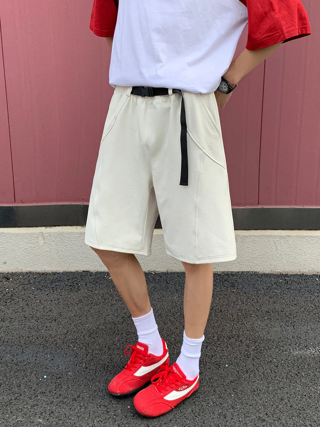 Мужские спортивные шорты Cleanfit Casual с поясом, пляжные, удлиненные, с лоскутным дизайном, удобные, свободного кроя, нейтральные, стильные
Мужские спортивные шорты Cleanfit Casual с поясом, пляжные, удлиненные, с лоскутным дизайном, удобные, свободного кроя, нейтральные, стильные