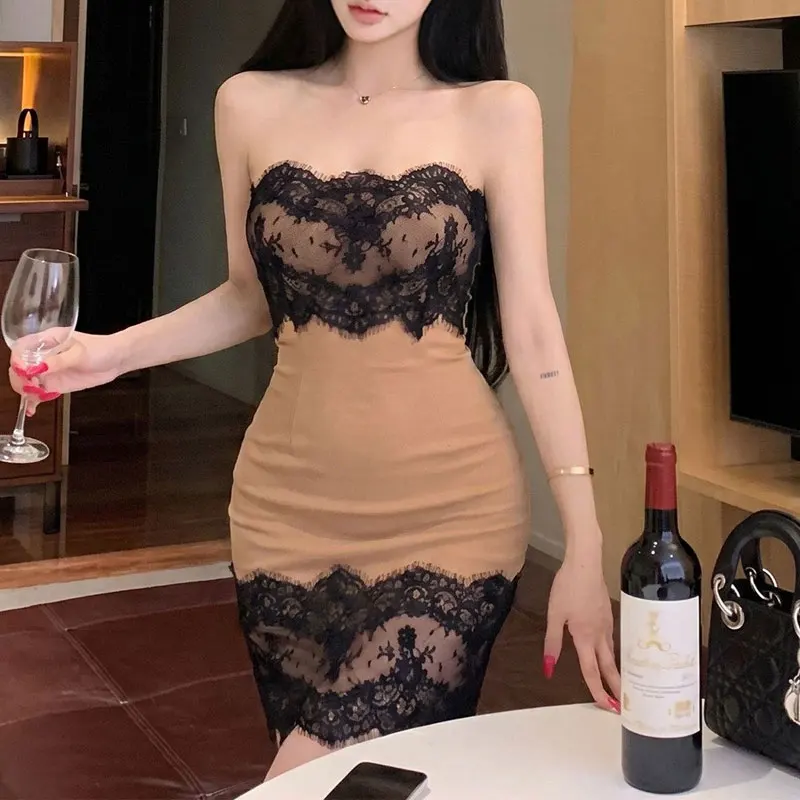 Hotsweet Lace Patchwork Strapless Mini Dress Female Clothing Slim Sleeveless Summer Backless Waist Fashionable Bag Hip Dresses
Hotsweet Lace Patchwork Strapless Mini Dress Female Clothing Slim Sleeveless Summer Backless Waist Fashionable Bag Hip Dresses