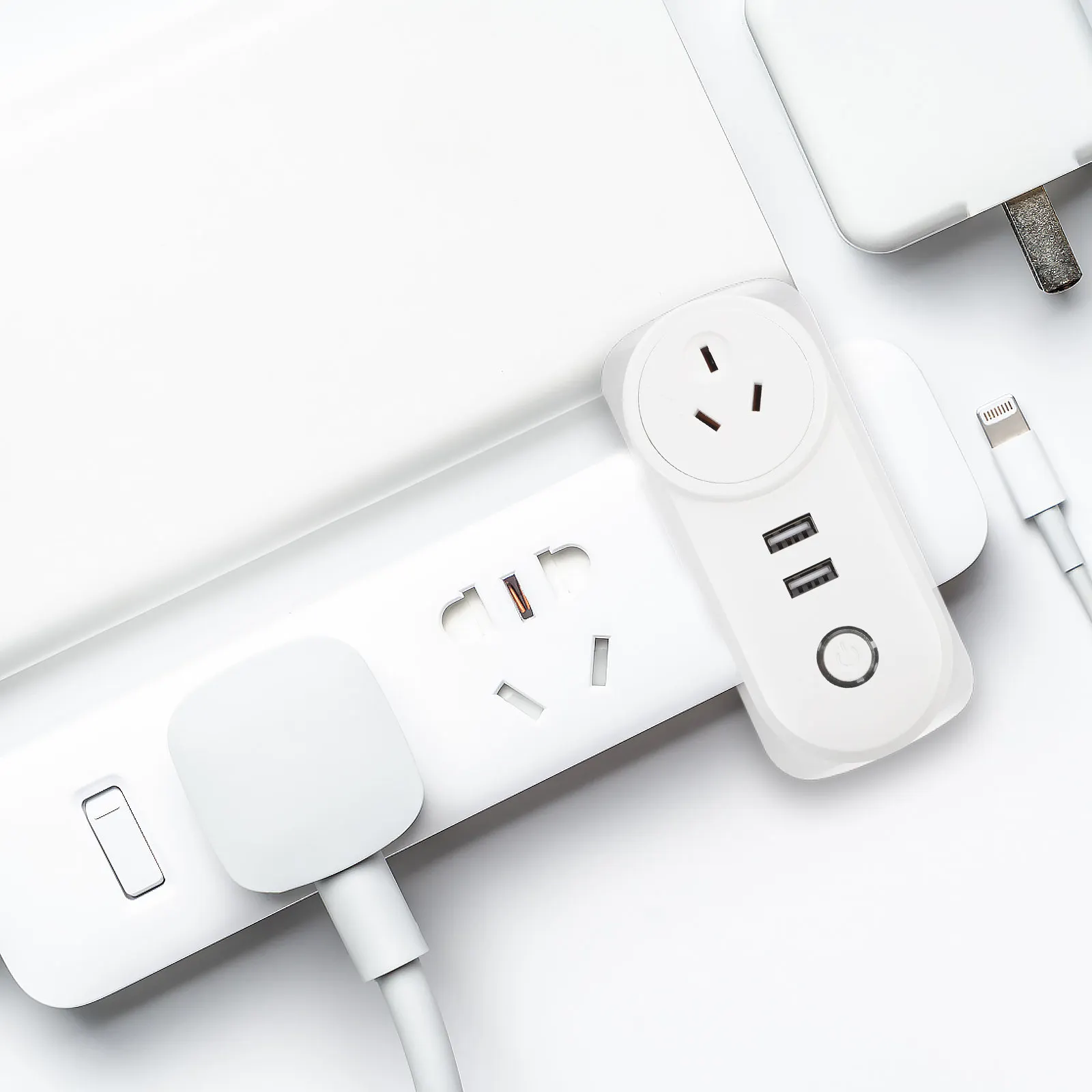 1Pcs WiFi Mini Smart Outlet Au Plug Power Socket USB Ports Voice Control Wireless