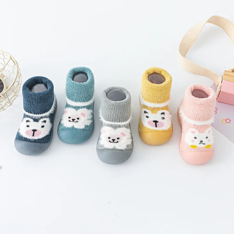 Thickened and WarmToddler Shoes Baby Soft Bottom Indoor Children's Floor Shoes and Toddler Socks Cover Winter Models
Thickened and WarmToddler Shoes Baby Soft Bottom Indoor Children's Floor Shoes and Toddler Socks Cover Winter Models