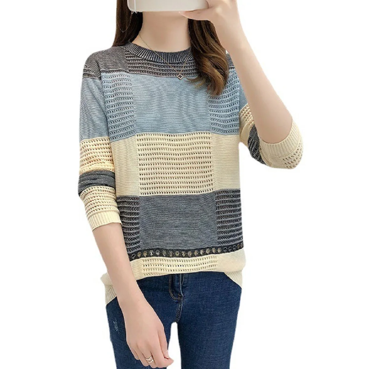 Women Sweater Loose Korean Fashion Knitted Autumn Spring Jumper Striped Hollow Out Streetwear Round Neck Female Clothing
Women Sweater Loose Korean Fashion Knitted Autumn Spring Jumper Striped Hollow Out Streetwear Round Neck Female Clothing
