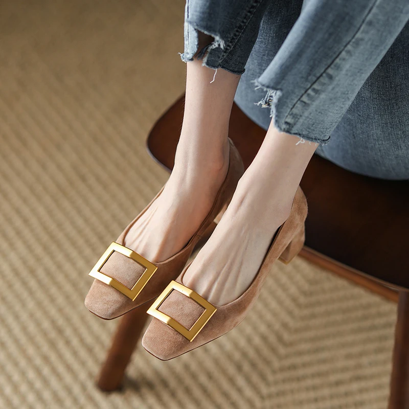Genuine Leather Square buckle medium heel square toe single shoe work shallow high heels thick heels wedding shoe,Women pumps
Genuine Leather Square buckle medium heel square toe single shoe work shallow high heels thick heels wedding shoe,Women pumps