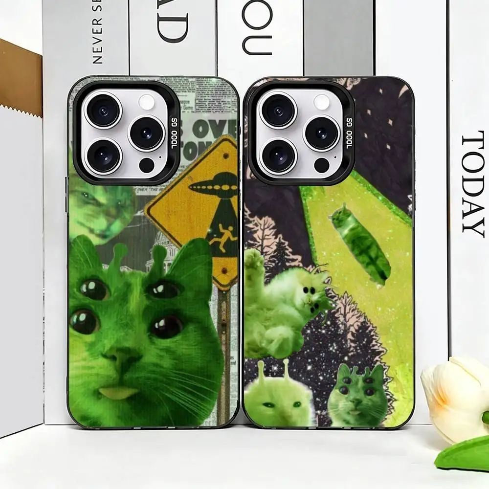 A-alien cat Green Phone Case For iPhone 17,16,15,14,13,12,11 Plus,Pro Max,XS,Colorful Silver Phone case Funda Cover
A-alien cat Green Phone Case For iPhone 17,16,15,14,13,12,11 Plus,Pro Max,XS,Colorful Silver Phone case Funda Cover