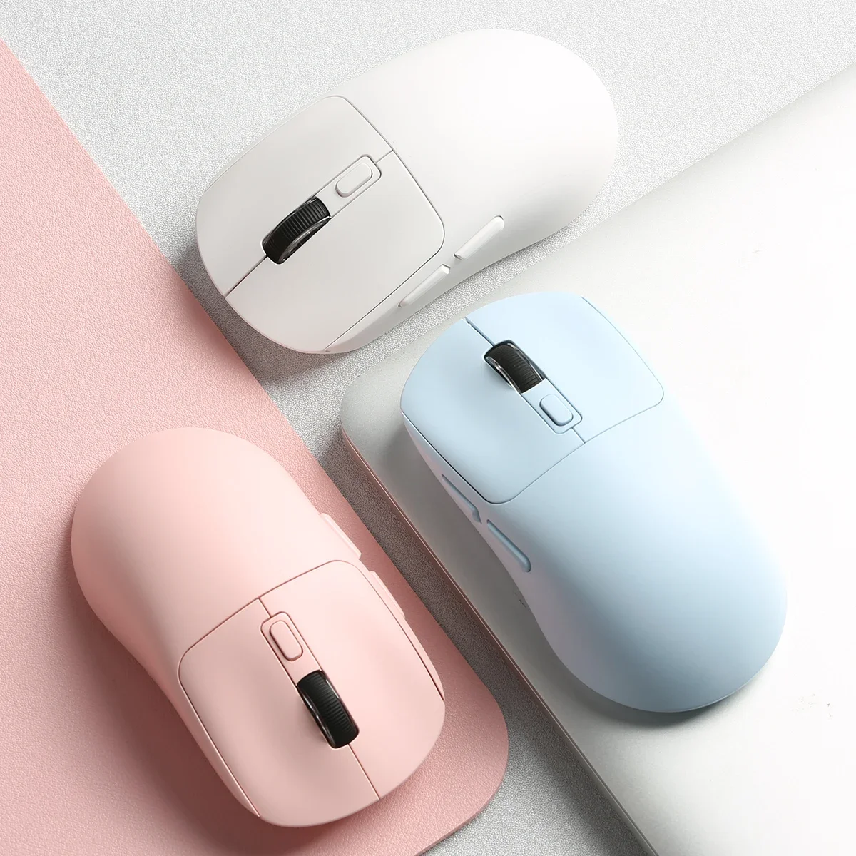 Wireless Mouse 2.4Ghz Bluetooth-compatible Mouse, Dual mode, Ergonomic Gaming mouse for Computer, Laptop, Windows, IOS, Android
Wireless Mouse 2.4Ghz Bluetooth-compatible Mouse, Dual mode, Ergonomic Gaming mouse for Computer, Laptop, Windows, IOS, Android