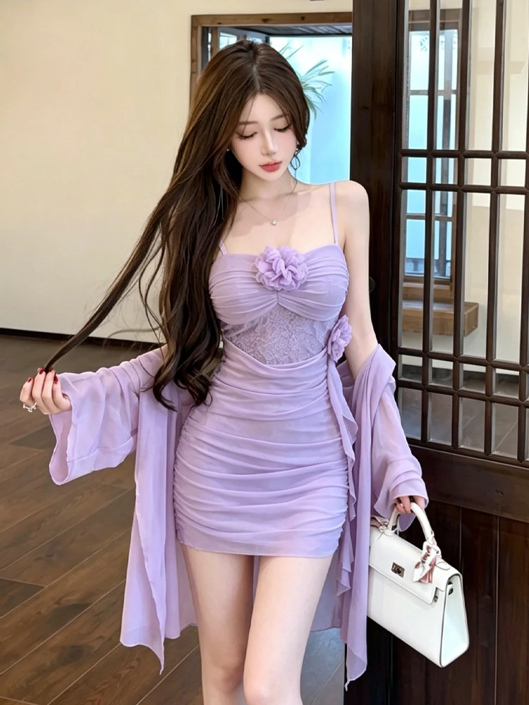 Elegant Sexy Lace Splice Mesh Wrap around Strap Dress Versatile Sunscreen Cardigan Two Piece Set for Young Women Summer Fashion
Elegant Sexy Lace Splice Mesh Wrap around Strap Dress Versatile Sunscreen Cardigan Two Piece Set for Young Women Summer Fashion