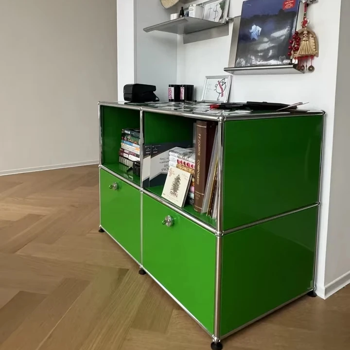 Изготовленный на заказ шкафчик для гостиной, спальни, приставной столик, стальной модульный сервант для хранения, прикроватный шкаф Usm
Изготовленный на заказ шкафчик для гостиной, спальни, приставной столик, стальной модульный сервант для хранения, прикроватный шкаф Usm