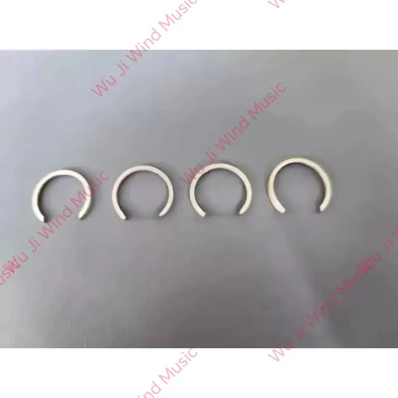 Подушечка для копания флейты с шайбой с пряжкой с отверстием, лучшая защита края крышки ключа и предотвращение повреждения края предварительной.
Подушечка для копания флейты с шайбой с пряжкой с отверстием, лучшая защита края крышки ключа и предотвращение повреждения края предварительной.