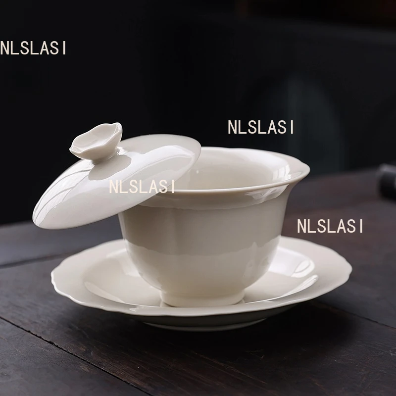 Чайная чаша в китайском стиле с покрытием из травяного пепла, керамическая, для домашнего использования, с подъемной крышкой, белая фарфоровая чашка для чая, посуда для питья
Чайная чаша в китайском стиле с покрытием из травяного пепла, керамическая, для домашнего использования, с подъемной крышкой, белая фарфоровая чашка для чая, посуда для питья