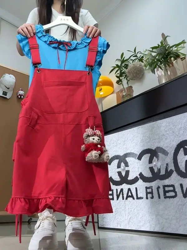 Summer Sweet Dopaamine Cute Style Red Overalls Blue Ruffle Sleeveless Top Two-piece Set High Waist Shorts round Neck Sun Prot...
Summer Sweet Dopaamine Cute Style Red Overalls Blue Ruffle Sleeveless Top Two-piece Set High Waist Shorts round Neck Sun Prot...