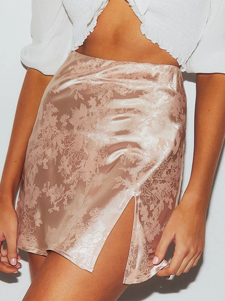 2025 Women Summer Elegant Jacquard Satin Short Skirt Sexy High Waist Split Mini Skirt Vintage Zipper Skirt High Street
2025 Women Summer Elegant Jacquard Satin Short Skirt Sexy High Waist Split Mini Skirt Vintage Zipper Skirt High Street