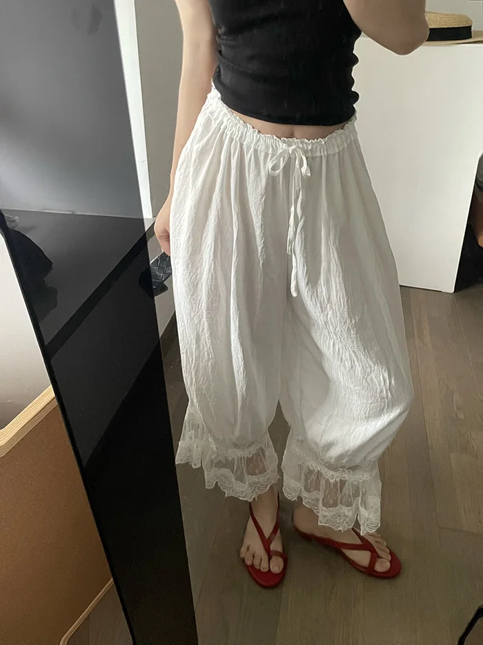 White Lace Splicing Loose Casual Pants Women's Summer Lazy Style Thin Bloom Pants Versatile Nine Points Pants High Waist Wide...
White Lace Splicing Loose Casual Pants Women's Summer Lazy Style Thin Bloom Pants Versatile Nine Points Pants High Waist Wide...