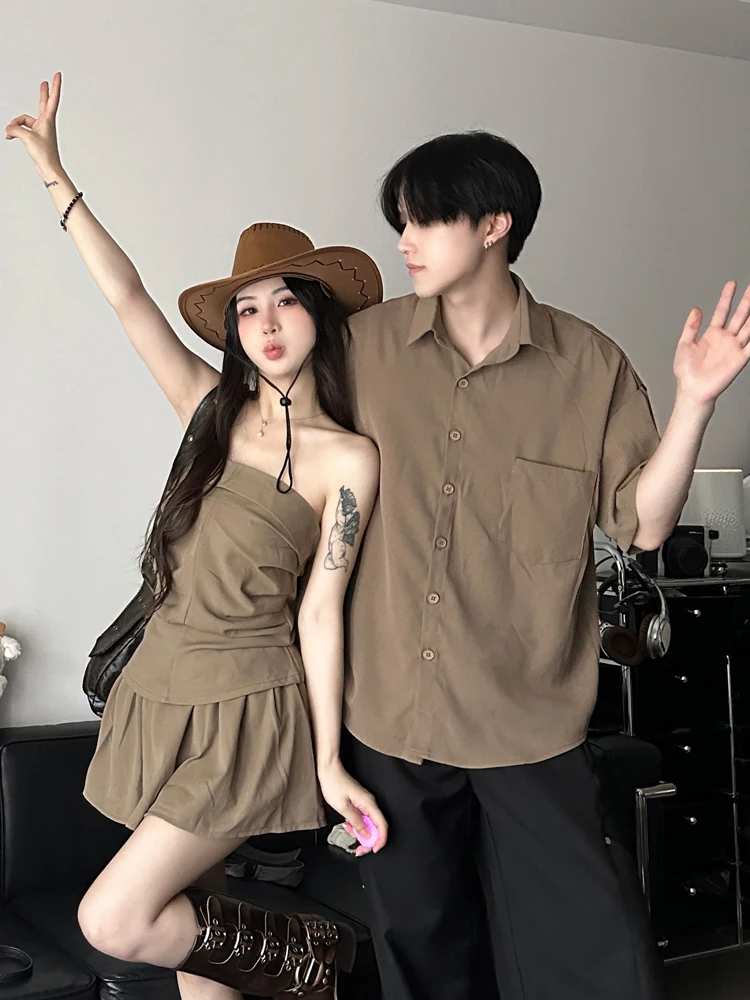 Unique Design Couple Summer Short Sleeve Shirt Men Sweet Spicy Tube Top High Waist Short Skirt Set One Skirt One Shirt
Unique Design Couple Summer Short Sleeve Shirt Men Sweet Spicy Tube Top High Waist Short Skirt Set One Skirt One Shirt