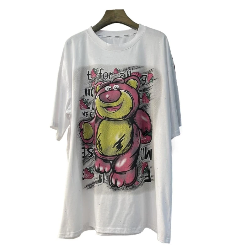 Plus Size Women's Summer New Cartoon Lotso Bear Sequin T-Shirts, Loose Mid-Length Casual All-Match Short Sleeve Oversized Tops
Plus Size Women's Summer New Cartoon Lotso Bear Sequin T-Shirts, Loose Mid-Length Casual All-Match Short Sleeve Oversized Tops