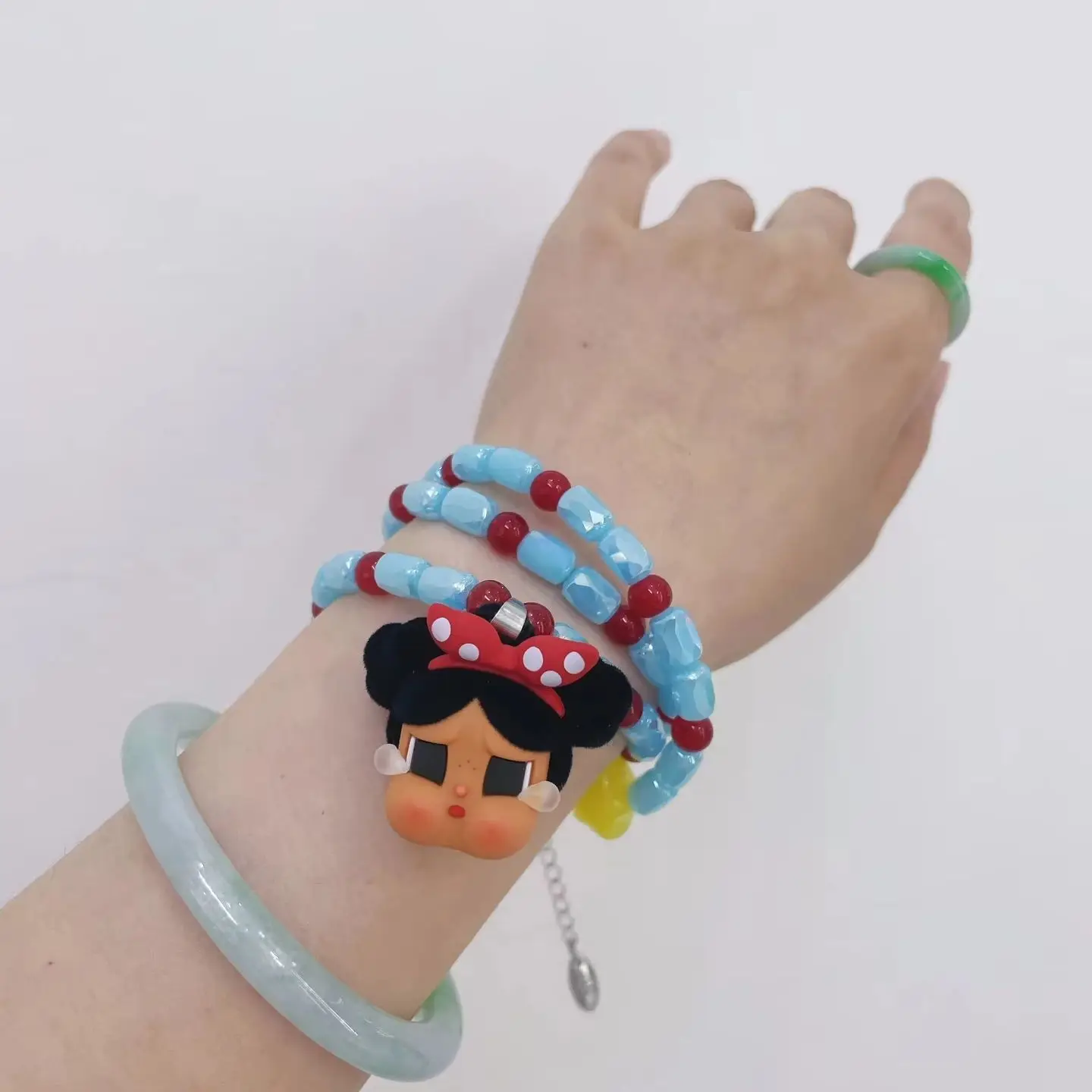 POP MART CRYBABY 'Vacation Mode On' Series Blind Box Mystery Ornament Necklace Home Decor Collectible Figurine
POP MART CRYBABY 'Vacation Mode On' Series Blind Box Mystery Ornament Necklace Home Decor Collectible Figurine