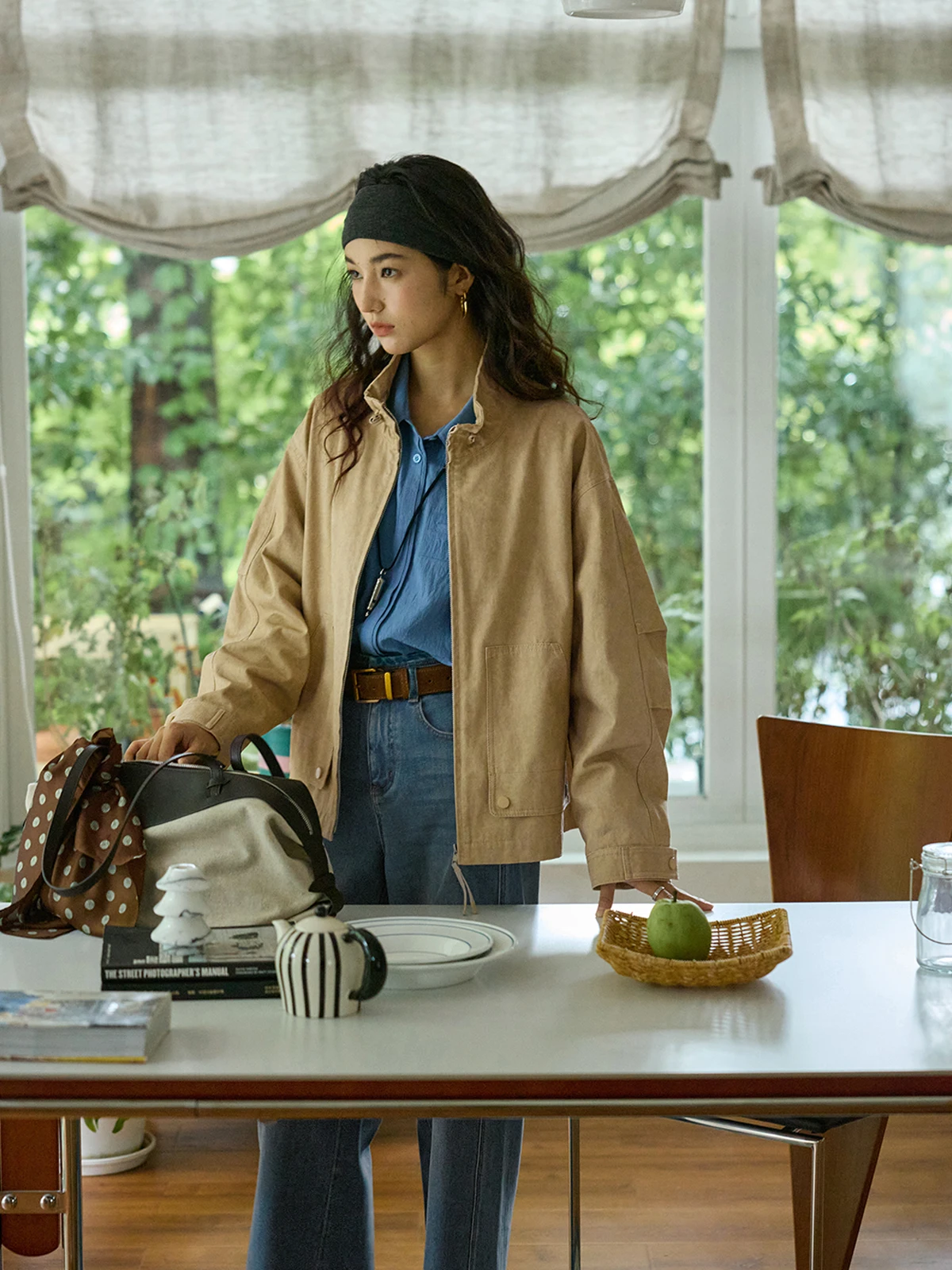 Женская куртка с воротником-стойкой Solighter в стиле ретро, осень 2024, новая рабочая одежда, утягивающий топ, хлопковый длинный свеч на молнии
Женская куртка с воротником-стойкой Solighter в стиле ретро, осень 2024, новая рабочая одежда, утягивающий топ, хлопковый длинный свеч на молнии