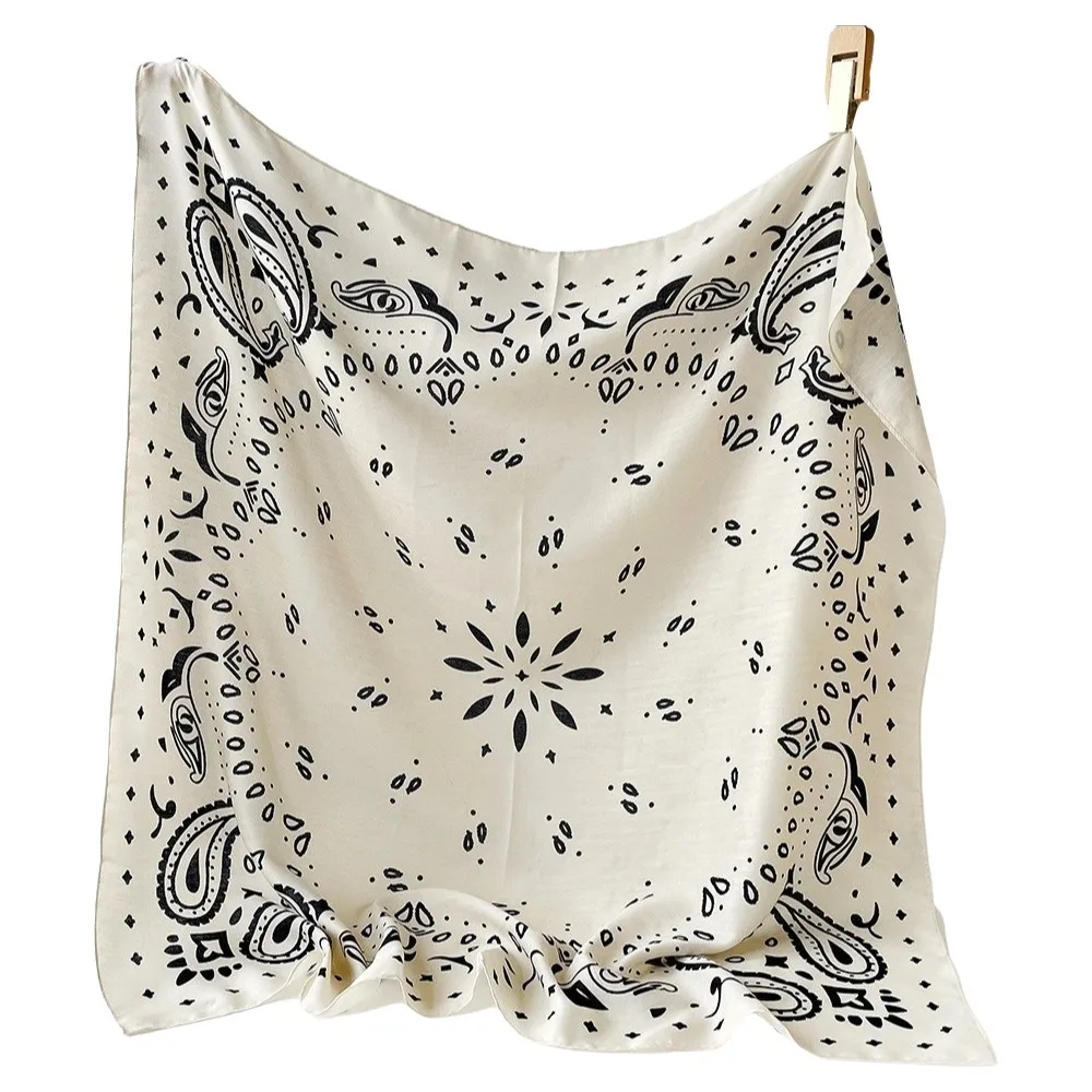 Thin Square Scarf Korean Style Large Cashew Nut Print Silk Scarf 90cm Headband Square Handkerchief Clothing Accessories
Thin Square Scarf Korean Style Large Cashew Nut Print Silk Scarf 90cm Headband Square Handkerchief Clothing Accessories