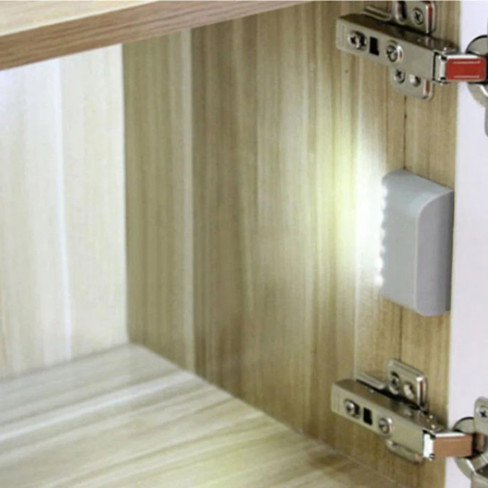 2PCS Intelligent Induction LED Cabinet Lights Energy Saving Wardrobe Lighting Mini Smart Night Light for Closet Drawer 
2PCS Intelligent Induction LED Cabinet Lights Energy Saving Wardrobe Lighting Mini Smart Night Light for Closet Drawer