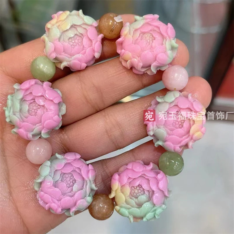Artificial Yanyuan Agate Women, Peony Flower Jade Single-Loop Bracelet
Artificial Yanyuan Agate Women, Peony Flower Jade Single-Loop Bracelet