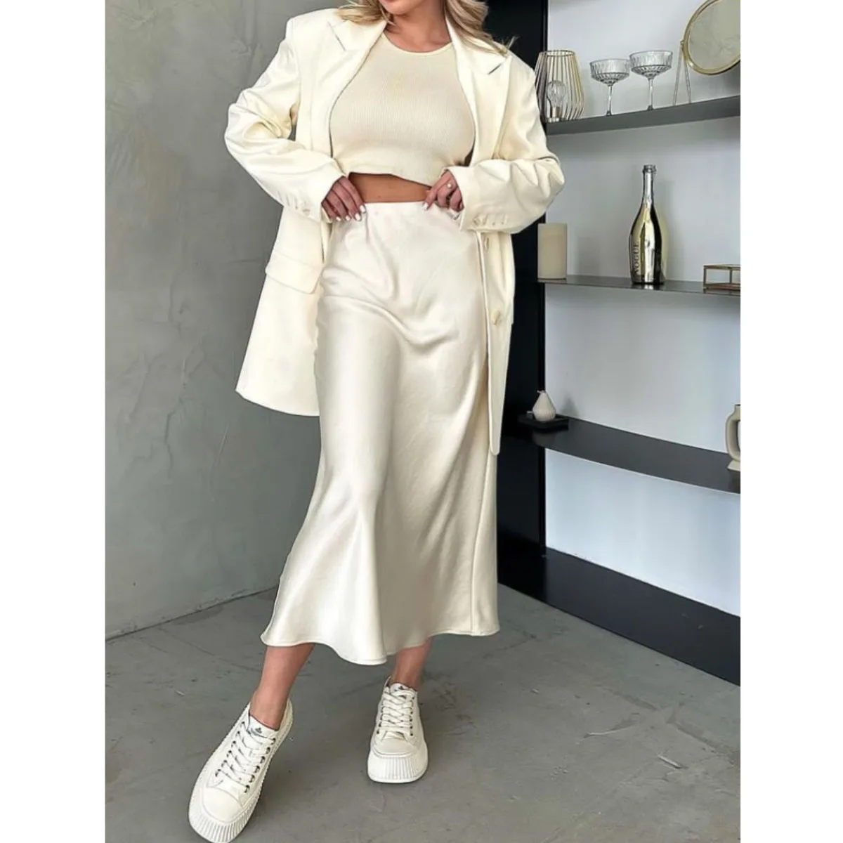 Acetic Satin Fishtail Skirt Woman Korean Fashion Elastic High Waist Skirts for Women Spring/summer 2024 New Slim Long Dresses
Acetic Satin Fishtail Skirt Woman Korean Fashion Elastic High Waist Skirts for Women Spring/summer 2024 New Slim Long Dresses