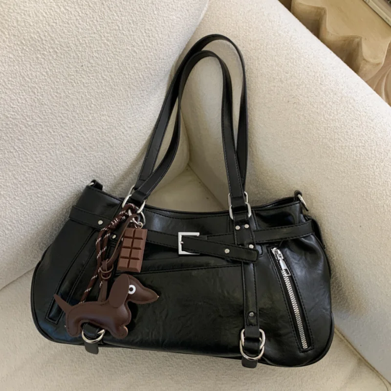 Y2k Studded Belt Buckle Shoulder Bag Retro Fashion Dachshund Charm Women's Shoulder Bag Large Capacity Tote Bag Commuter Bag
Y2k Studded Belt Buckle Shoulder Bag Retro Fashion Dachshund Charm Women's Shoulder Bag Large Capacity Tote Bag Commuter Bag