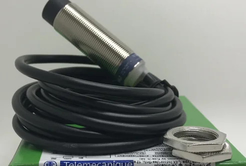 XS630B4PAL2 Датчик приближения M30 3-проводной PNP NO Новый высококачественный
XS630B4PAL2 Датчик приближения M30 3-проводной PNP NO Новый высококачественный