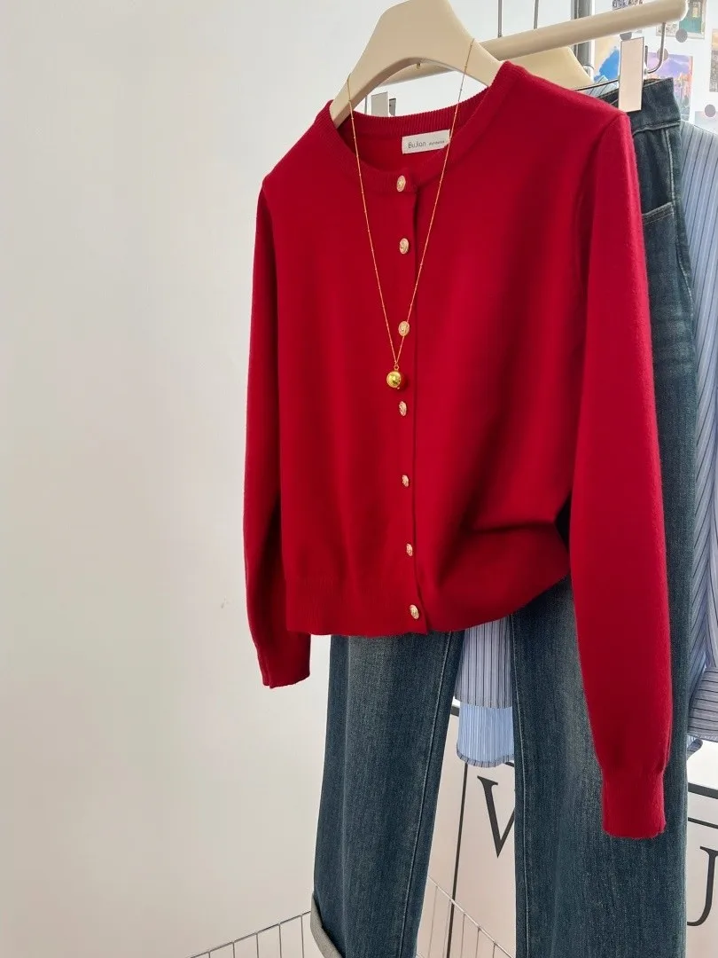 Очень большой вязаный кардиган-жакет премиум-класса красного цвета для Нового года, осенне-зимний, свободного кроя
Очень большой вязаный кардиган-жакет премиум-класса красного цвета для Нового года, осенне-зимний, свободного кроя