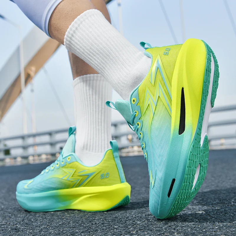 New Style Couple Running Shoes Shock-Absorbent Rebound Jogging Sneakers Wear-Resisting Non-Slip Outdoor Sneakers for Jogging
New Style Couple Running Shoes Shock-Absorbent Rebound Jogging Sneakers Wear-Resisting Non-Slip Outdoor Sneakers for Jogging