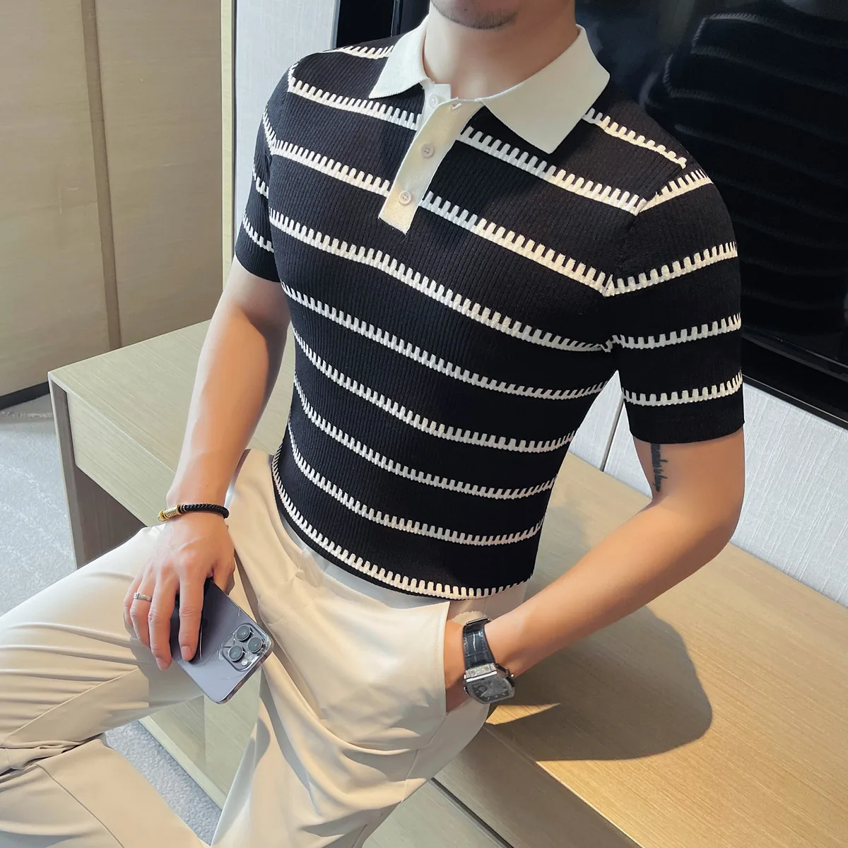 Summer Knitted Striped Polo Shirts Men Ice Silk Lapel T-shirt Fashion Slim Short Sleeve Casual Business Pullover Men Clothing
Summer Knitted Striped Polo Shirts Men Ice Silk Lapel T-shirt Fashion Slim Short Sleeve Casual Business Pullover Men Clothing