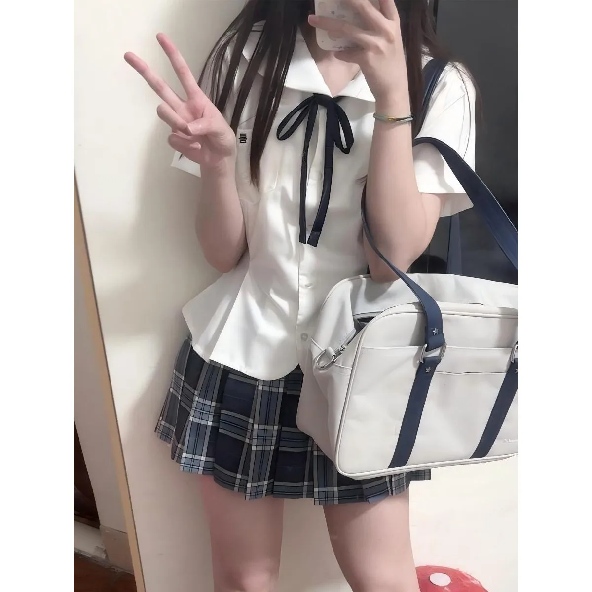 plus Size Unique Short Sleeve JK Shirt Women's New Arrival Waist-Cinching Petal Hem Cute School Uniform Set Casual Style Four...
plus Size Unique Short Sleeve JK Shirt Women's New Arrival Waist-Cinching Petal Hem Cute School Uniform Set Casual Style Four...