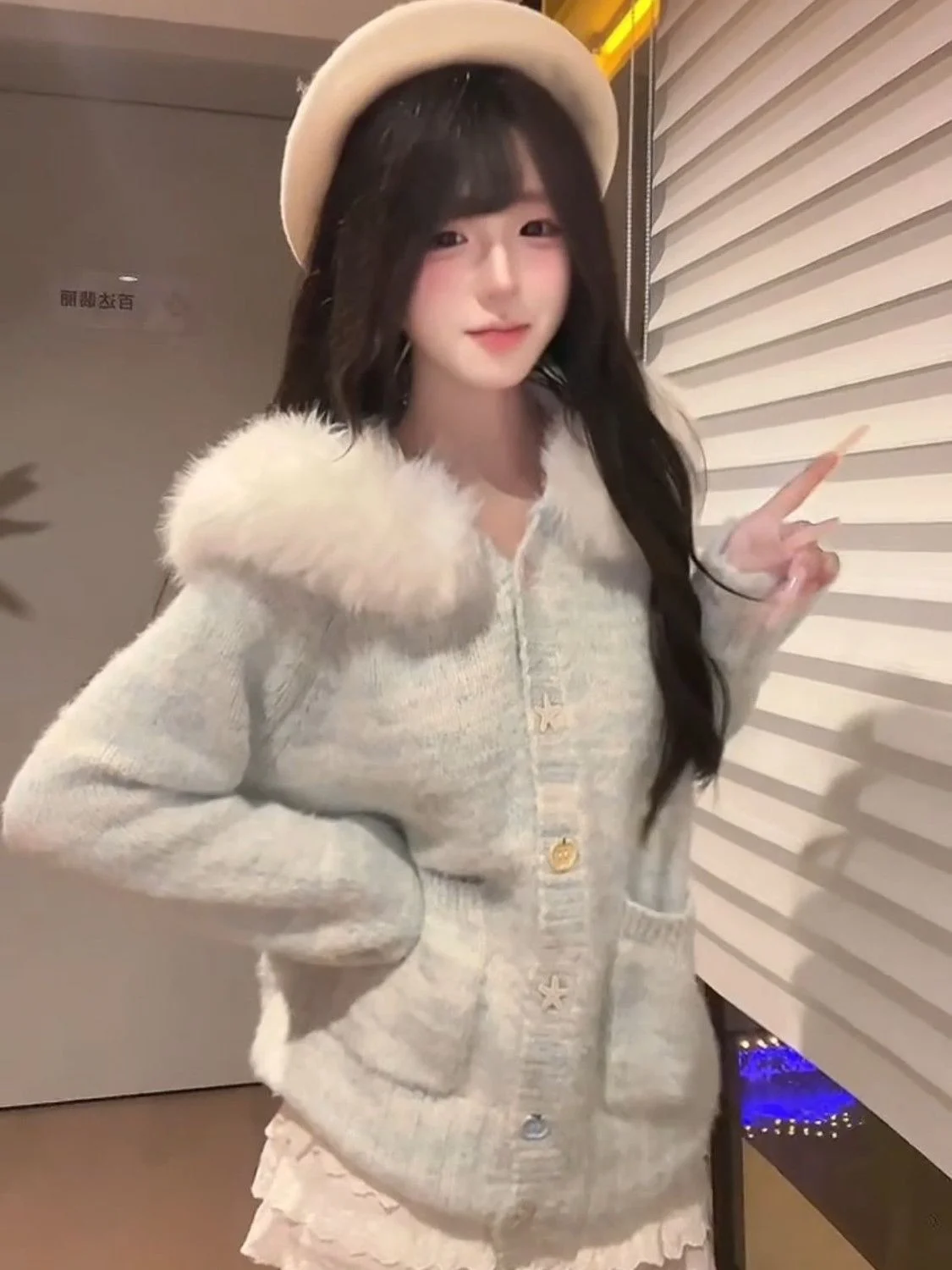 Mid-Long Cardigans For Woman Womens Winter Wool-Feel Cosy Fur Soft Elastic Modal Long-Sleeve Thickened Turtlenecks Lace-Up Flap
Mid-Long Cardigans For Woman Womens Winter Wool-Feel Cosy Fur Soft Elastic Modal Long-Sleeve Thickened Turtlenecks Lace-Up Flap