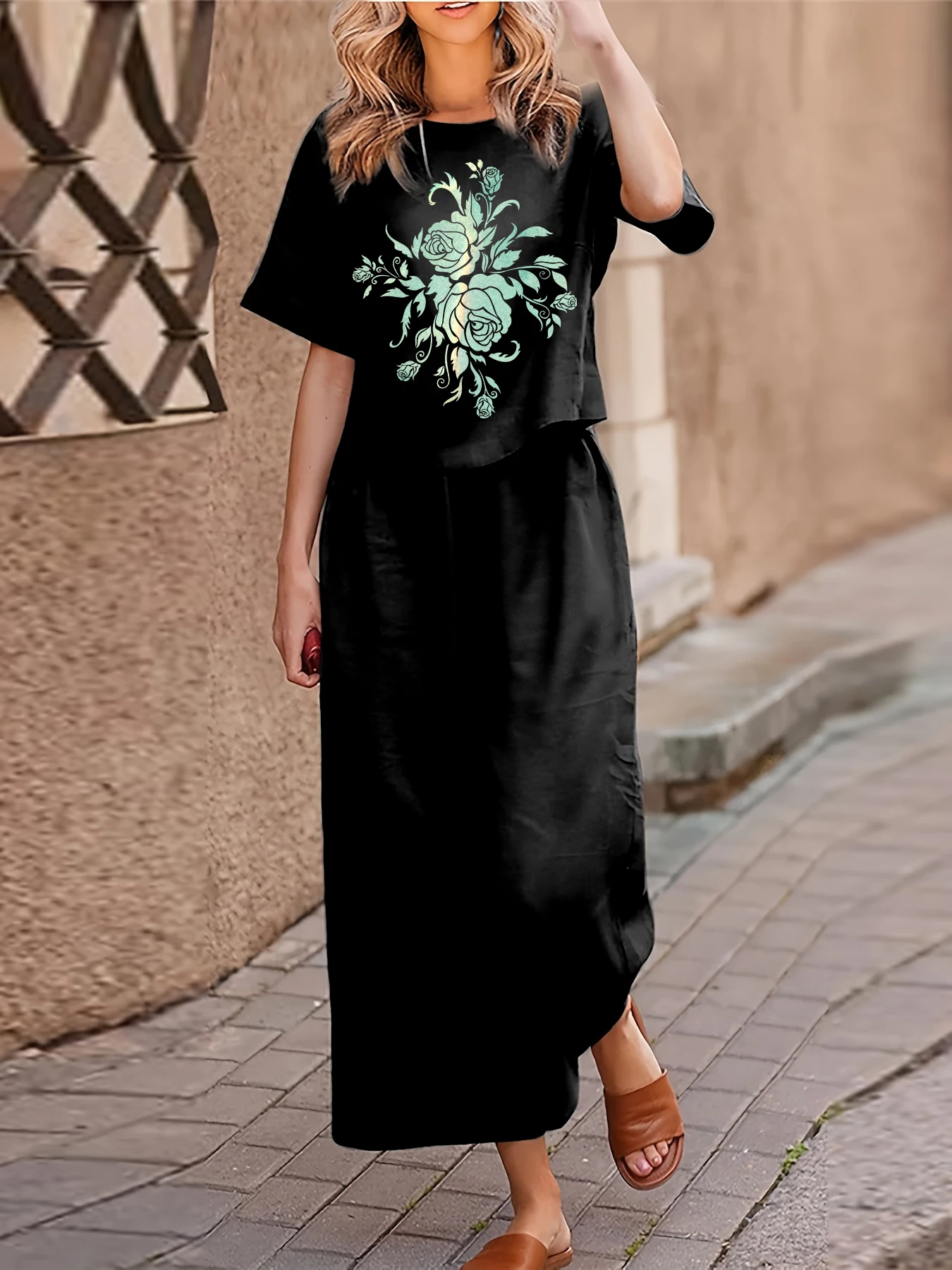 Женский повседневный комплект из двух предметов больших размеров, футболка с короткими рукавами и принтом, брюки, комплект из двух предметов, свободный круглый вырез
Женский повседневный комплект из двух предметов больших размеров, футболка с короткими рукавами и принтом, брюки, комплект из двух предметов, свободный круглый вырез