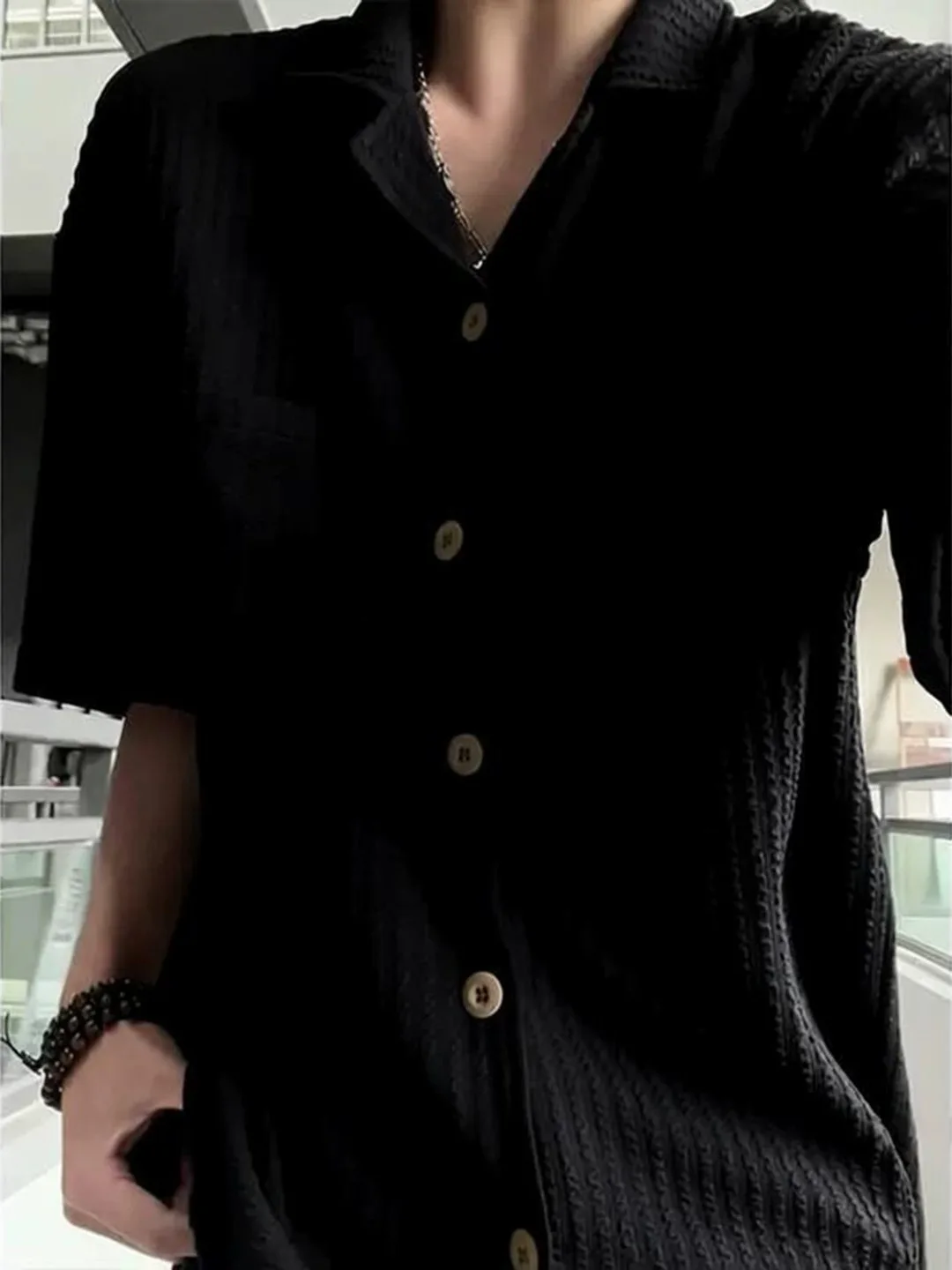 Black Textured Ice Silk Shirt Short Sleeve Men's Summer Thin Cleanfit Lazy Style High-End Feeling Casual Breathable Comfortable
Black Textured Ice Silk Shirt Short Sleeve Men's Summer Thin Cleanfit Lazy Style High-End Feeling Casual Breathable Comfortable