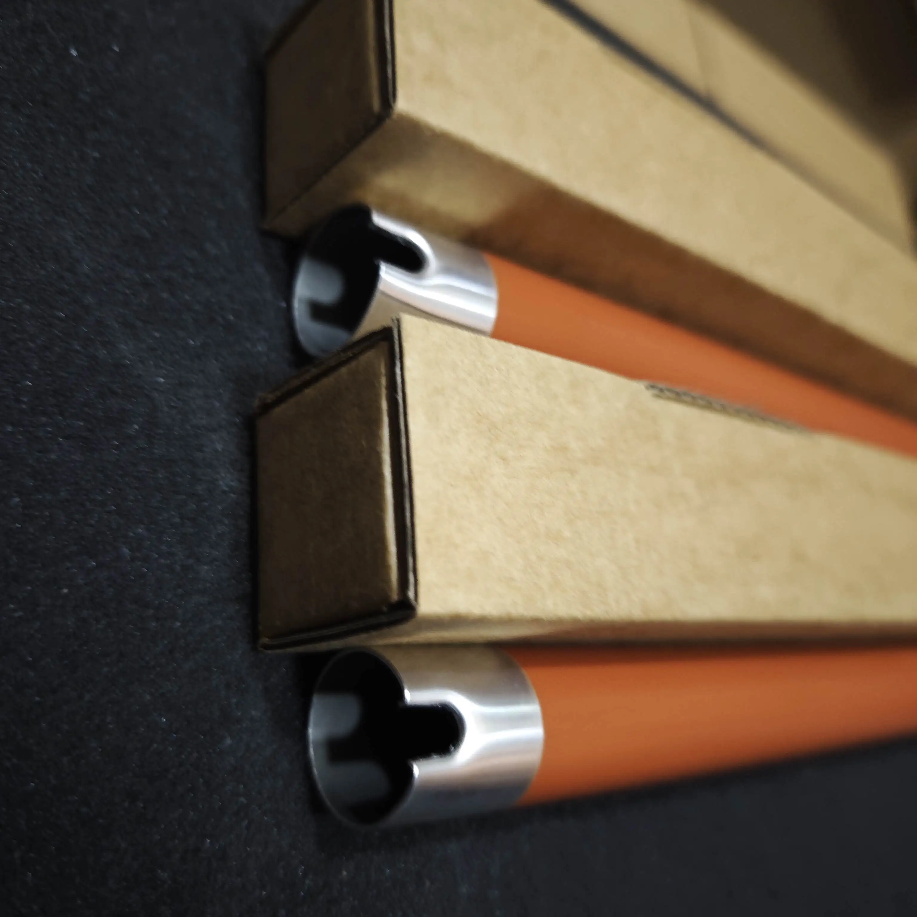 10 шт. FS1028 верхний нагревательный ролик для Kyocera FS1030 FS1100 FS1120 FS1300 FS1320 FS1350 FS1370 FS2000 FS1035 FS1128 FS1130
10 шт. FS1028 верхний нагревательный ролик для Kyocera FS1030 FS1100 FS1120 FS1300 FS1320 FS1350 FS1370 FS2000 FS1035 FS1128 FS1130