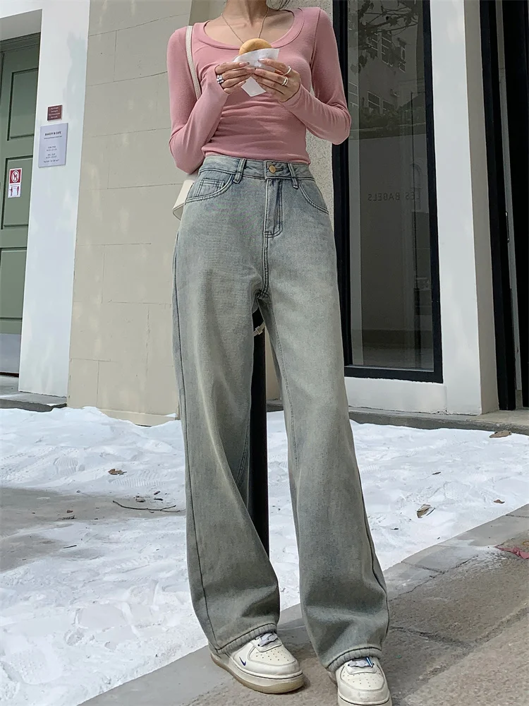 Retro washed blue and velvet jeans for women autumn winter 2024 high waist straight leg floor length pants long pants
Retro washed blue and velvet jeans for women autumn winter 2024 high waist straight leg floor length pants long pants