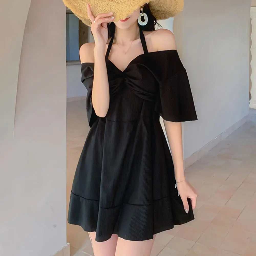 Sweet Safety Pants Halter Skirt Swimsuit Pleated Beachwear Hot Spring Swimwear Short Sleeve Swimwear with Padded Beach
Sweet Safety Pants Halter Skirt Swimsuit Pleated Beachwear Hot Spring Swimwear Short Sleeve Swimwear with Padded Beach