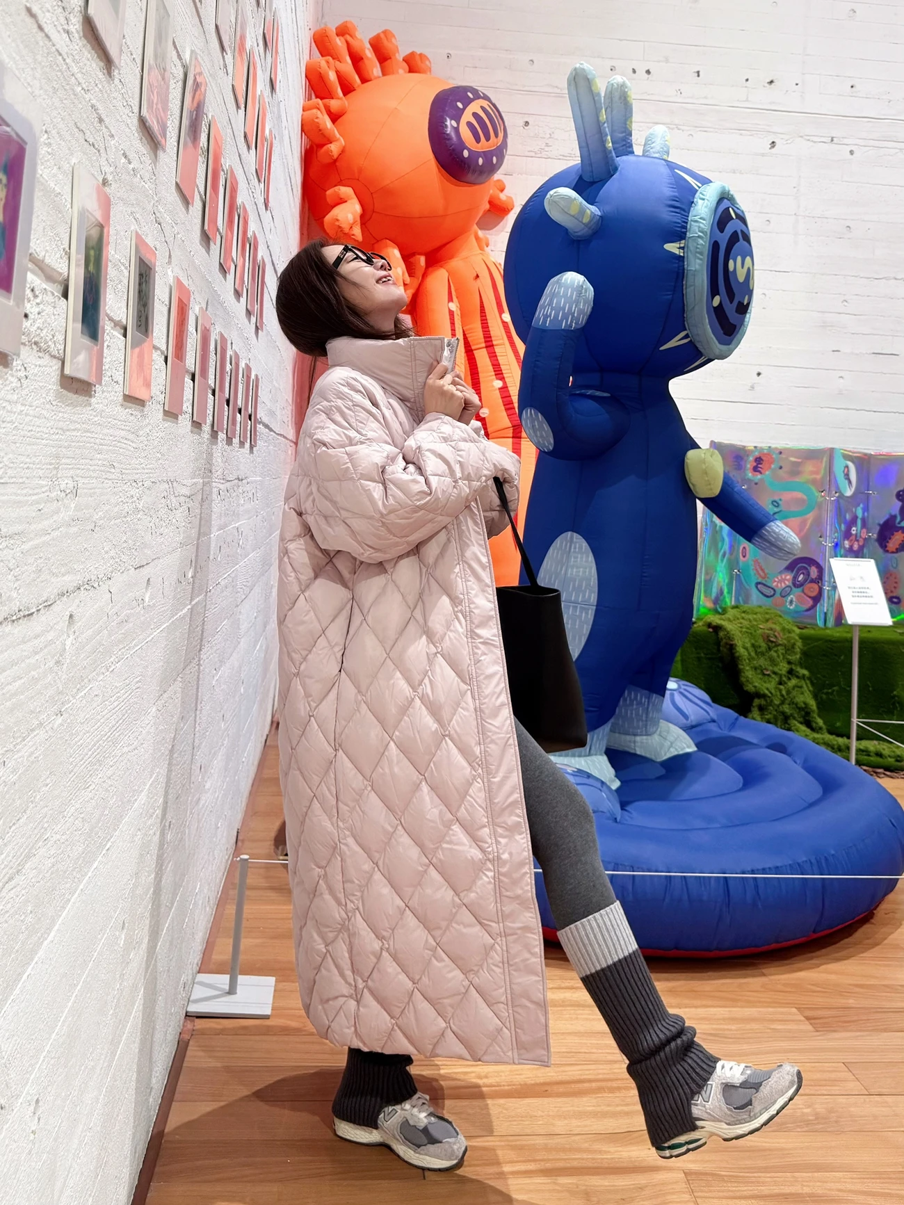 Свободное длинное корейское пуховое пальто Paul Daman Lazy Big Quilt White Du Down для женщин, прямого кроя, в уличном стиле
Свободное длинное корейское пуховое пальто Paul Daman Lazy Big Quilt White Du Down для женщин, прямого кроя, в уличном стиле