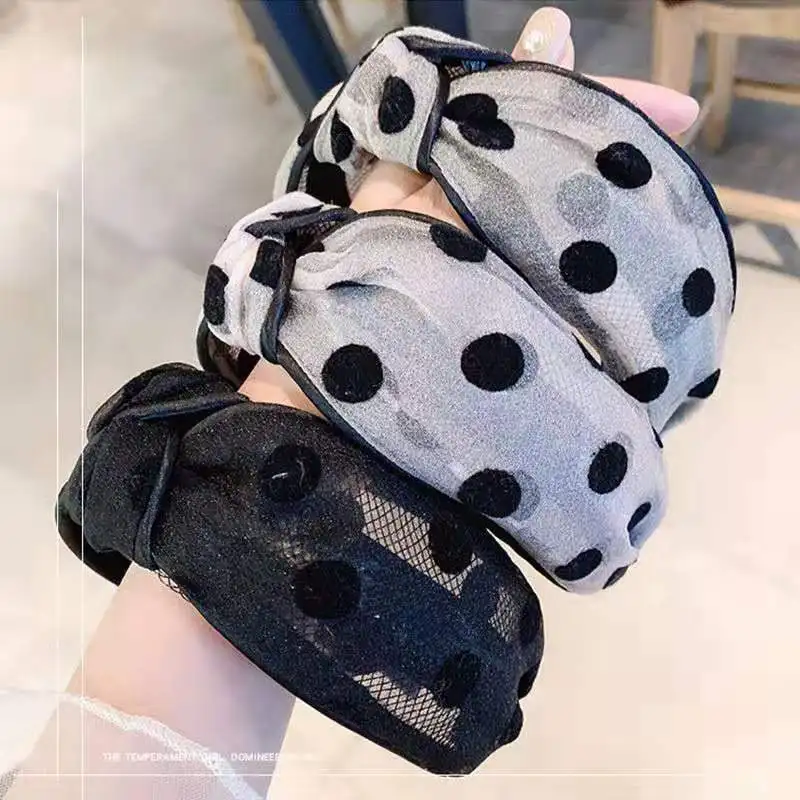 3PCS New Mesh Fabric Headband Fashion Middle Handmade Wide Edge Face Wash Headband Women's Hair Accessories Headgear
3PCS New Mesh Fabric Headband Fashion Middle Handmade Wide Edge Face Wash Headband Women's Hair Accessories Headgear