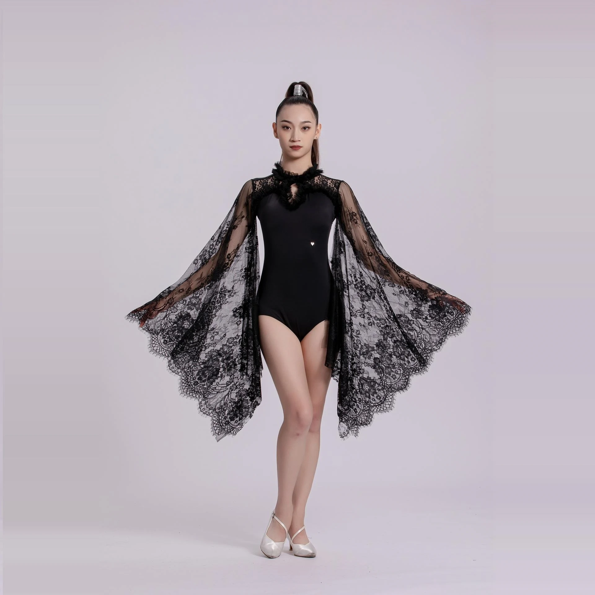 Adults Ballroom Dance Practice Top Black Butterfly Sleeves Latin Dance Bodysuit Women'S Latin Dance Tops Training Wear SL11780
Adults Ballroom Dance Practice Top Black Butterfly Sleeves Latin Dance Bodysuit Women'S Latin Dance Tops Training Wear SL11780