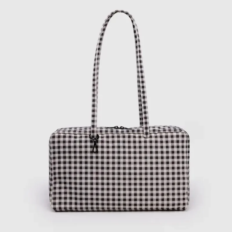 Luxury Niche Tote Bag Nylon Simple Fashion Plaid Tote Bag Solid Color Large Capacity Commuter Handbag Lightweight Shopping Bag
Luxury Niche Tote Bag Nylon Simple Fashion Plaid Tote Bag Solid Color Large Capacity Commuter Handbag Lightweight Shopping Bag