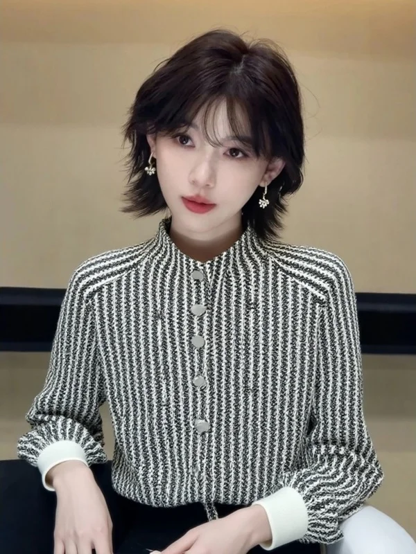 Spring 2026 Soft Lazy Style Women's Stripe Base Shirt Unique Not Repeating High-End Sensation Super Cute Anti-Aging Bottom Shirt
Spring 2026 Soft Lazy Style Women's Stripe Base Shirt Unique Not Repeating High-End Sensation Super Cute Anti-Aging Bottom Shirt