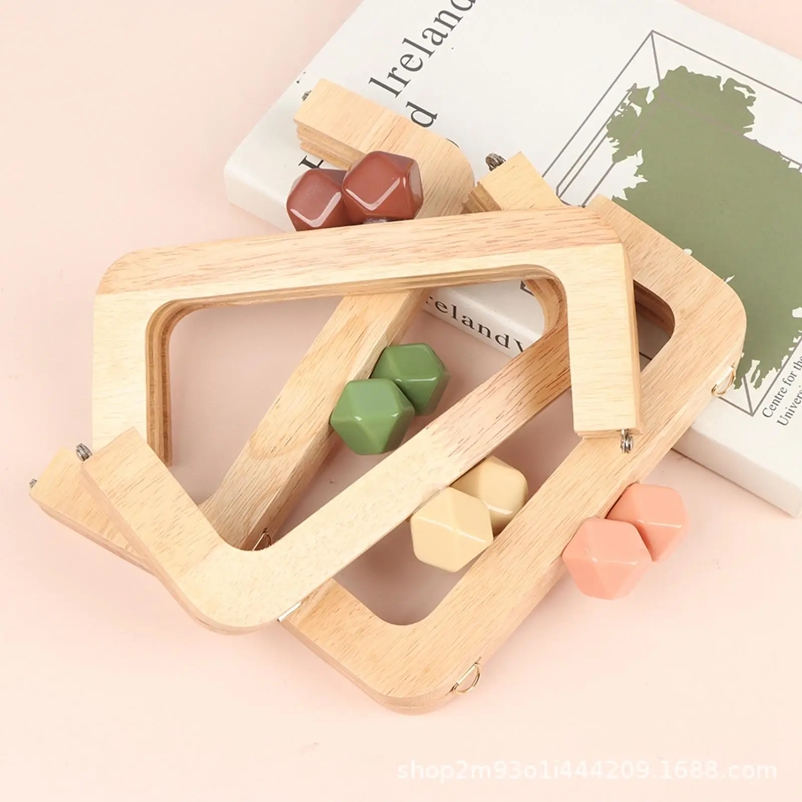 Purse Frame for DIY Craft,Wood Ornament Stylish Supplies Bag Making,Versatile Professonal Handle Hardware DIY Bag Accessories
Purse Frame for DIY Craft,Wood Ornament Stylish Supplies Bag Making,Versatile Professonal Handle Hardware DIY Bag Accessories