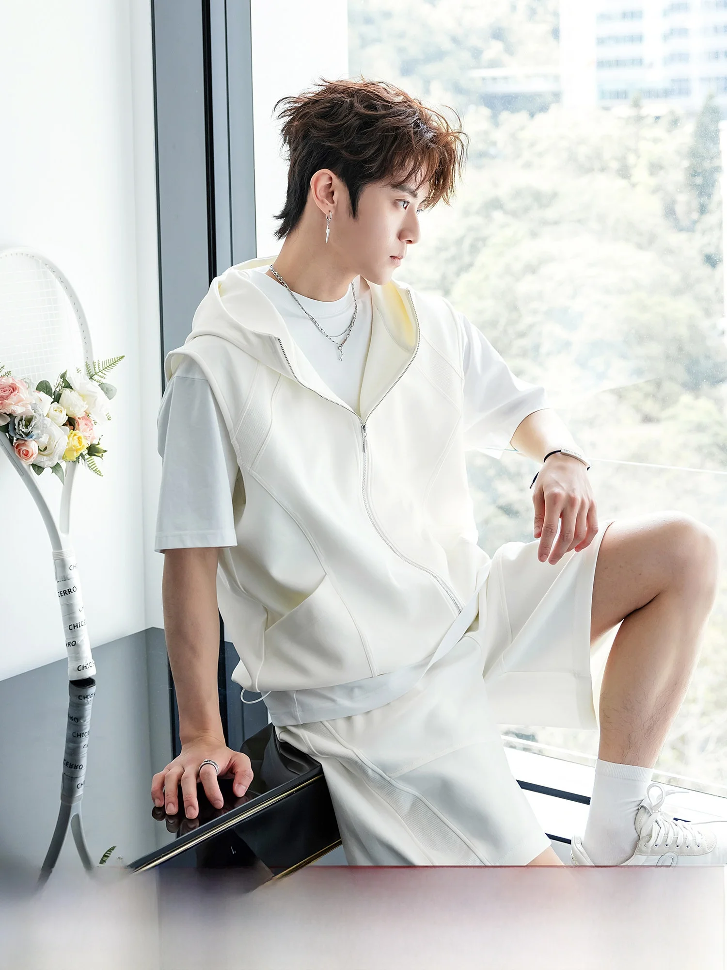 CHICERRO Men's Summer Streetwear Loose Sports Vest Set Breathable Versatile Short Sleeve Casual Sportswear Youth Collection
CHICERRO Men's Summer Streetwear Loose Sports Vest Set Breathable Versatile Short Sleeve Casual Sportswear Youth Collection
