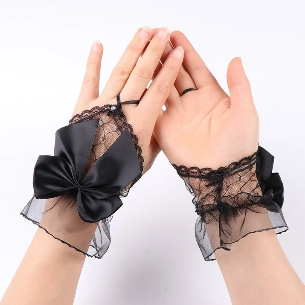 1 pair with Handmade Ribbon Bow Lace Short Gloves Black Girls Cosplay Decoration Fingerless Gloves Mesh Hollow Mesh Hand Sleeves
1 pair with Handmade Ribbon Bow Lace Short Gloves Black Girls Cosplay Decoration Fingerless Gloves Mesh Hollow Mesh Hand Sleeves