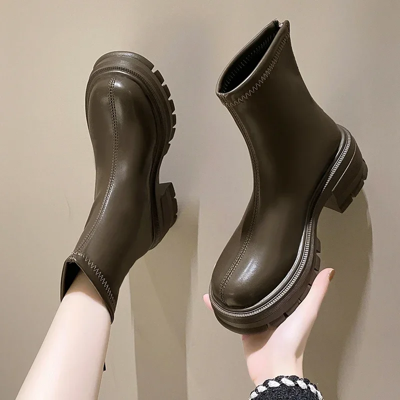 Classic Shoes Woman Leisure Ankle Boots Women Shoes Winter Spring Daily PU ZIP Hoof Mid Heels Solid Leather Modern Boots Zapatos
Classic Shoes Woman Leisure Ankle Boots Women Shoes Winter Spring Daily PU ZIP Hoof Mid Heels Solid Leather Modern Boots Zapatos