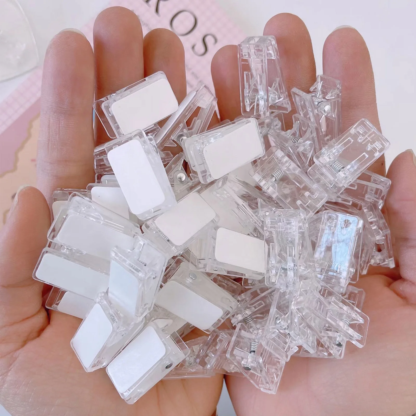 50pcs Chest Badge Clip Self Adhesive Wall Mount For Id Cards Name Tags Photos Tapestry Hanging Plastic Spring Clips Organizer
50pcs Chest Badge Clip Self Adhesive Wall Mount For Id Cards Name Tags Photos Tapestry Hanging Plastic Spring Clips Organizer